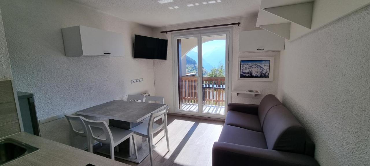Апартаменти Les Iris T2 Station Alpe Huez Орі Екстер'єр фото